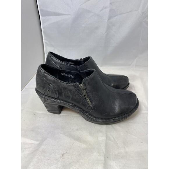 Women's BORN Black Leather Booties Mules Heels Clogs Zipper Sz 6 - Picture 2 of 10